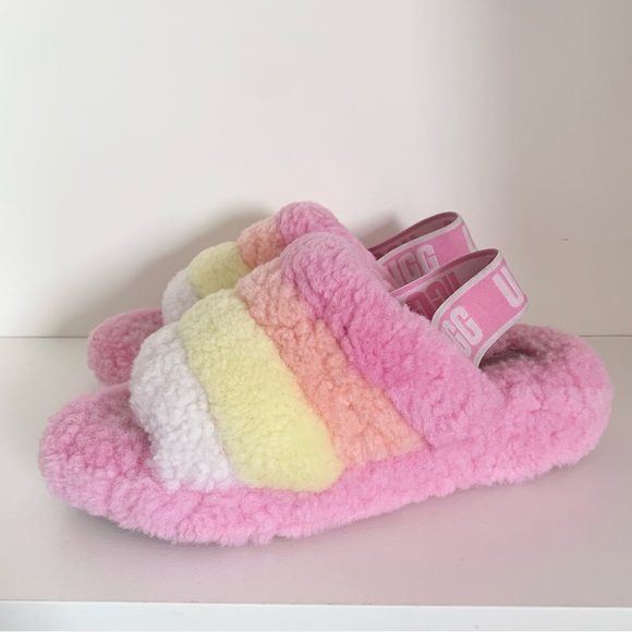 Ugg shearling pastel pink popsicle slides - Picture 2 of 16